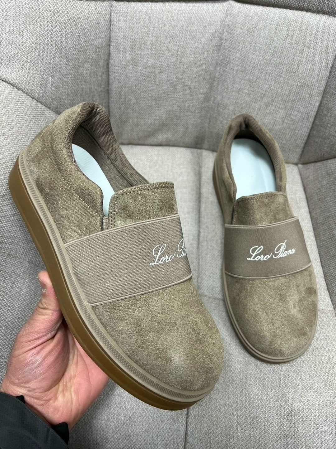 ,замшевые лоферы loro piana,тапочки замшевые,обуви,женская