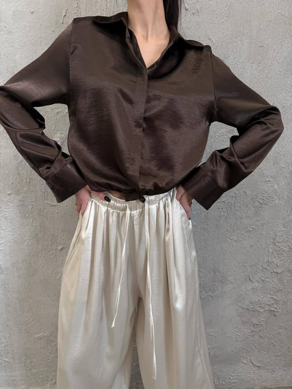 шелковая рубашка атласная bluza shop,рубашка атласная блузка шелковая divine tesoro,женская элегантная шёлковая рубашка,блузка женская,женская однотонная шёлковая рубашка