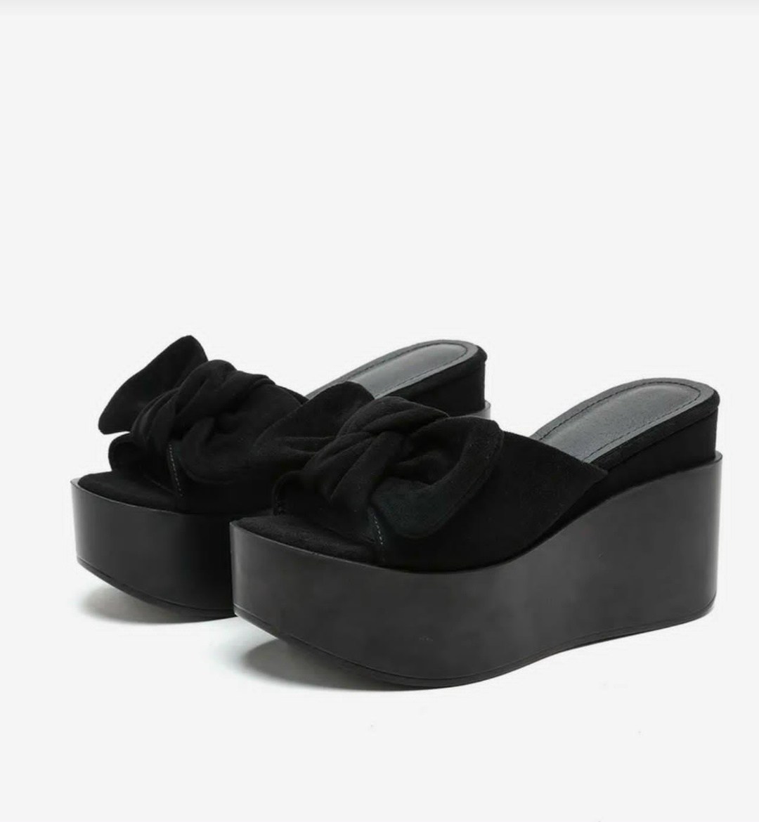 ,шлепки на платформе женские,шлепки на платформе,женские шлепанцы на платформе,шлепанцы женские