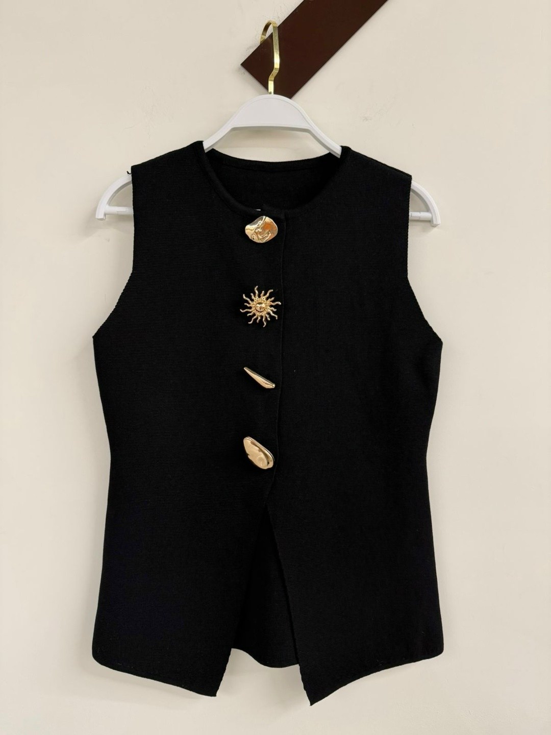 женские жилеты,жилетка женская,жилет,жилет для женщин,трикотажный жилет