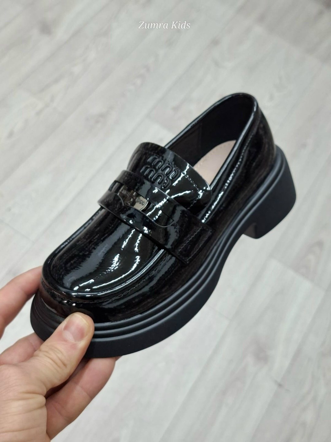 ,женская ,лоферы женские,лоферы замш,обуви