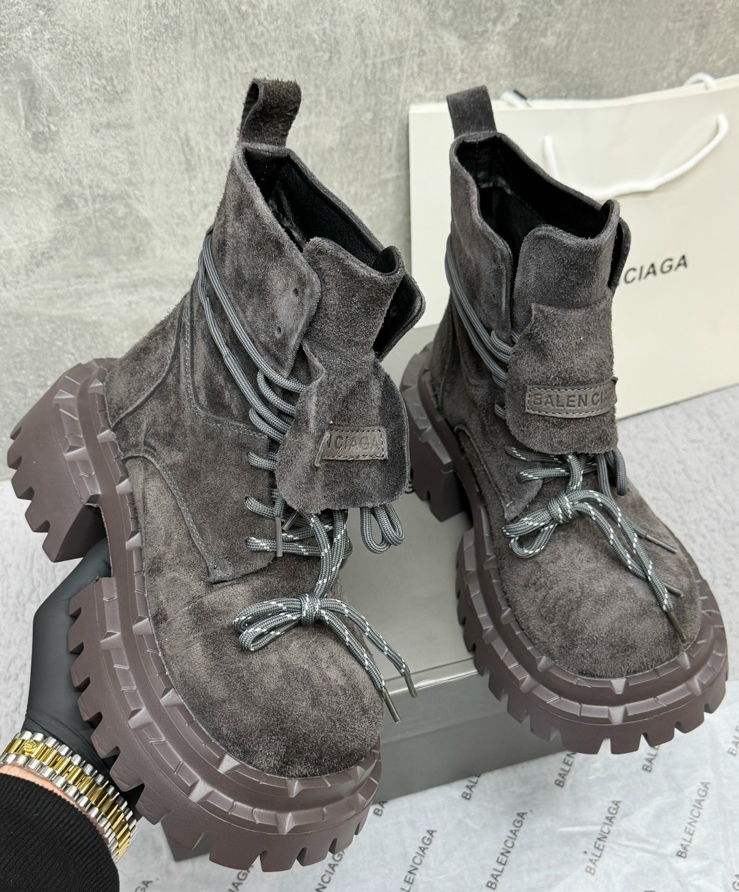 ботинки осенние balenciaga,ботинки balenciaga арт вх101,ботинки женские balenciaga,ботинки balenciaga,