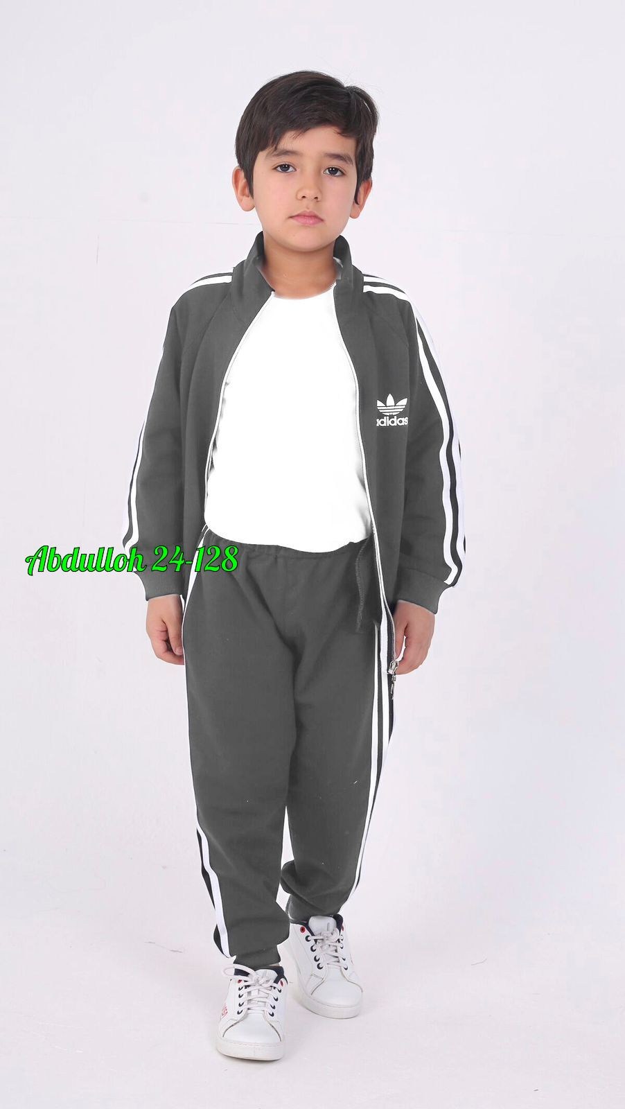 спортивный костюм adidas originals,костюм спортивный для мальчика адидас 1,спортивный костюм адидас для мальчика 12 лет,спортивный костюм адидас для мальчика 10 лет,костюм адидас три полоски