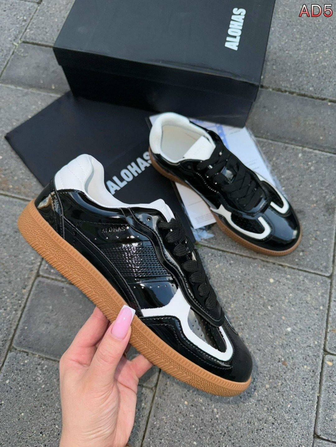 ,кроссовки женскиe,замшевые кроссовки,кроссовки красные,спортивная