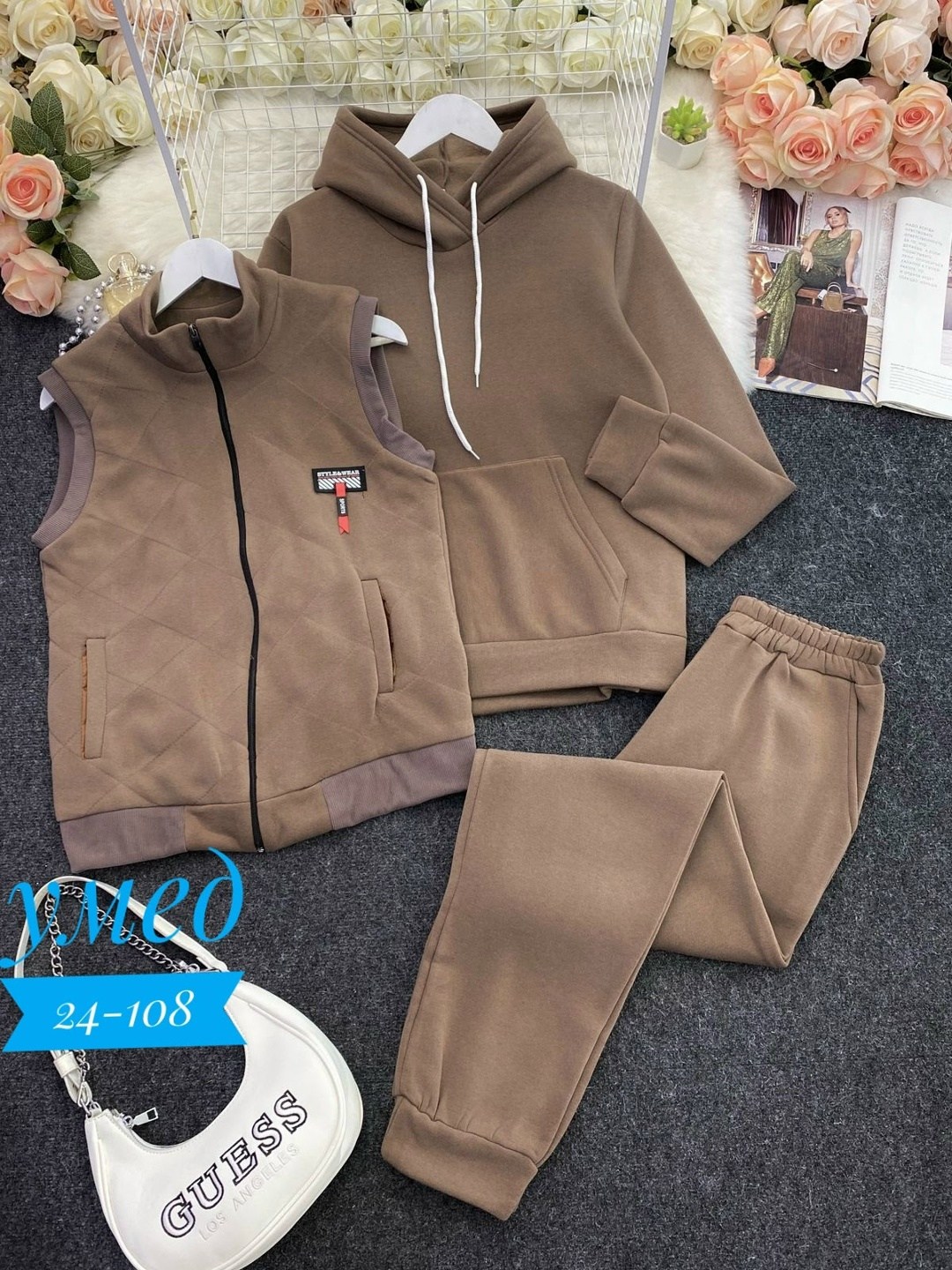 спортивные утеплённые костюм тройка,костюм тройка из материала флисе,костюм тройка теплый на флисе,спортивный костюм,костюм женский спортивный на флисе