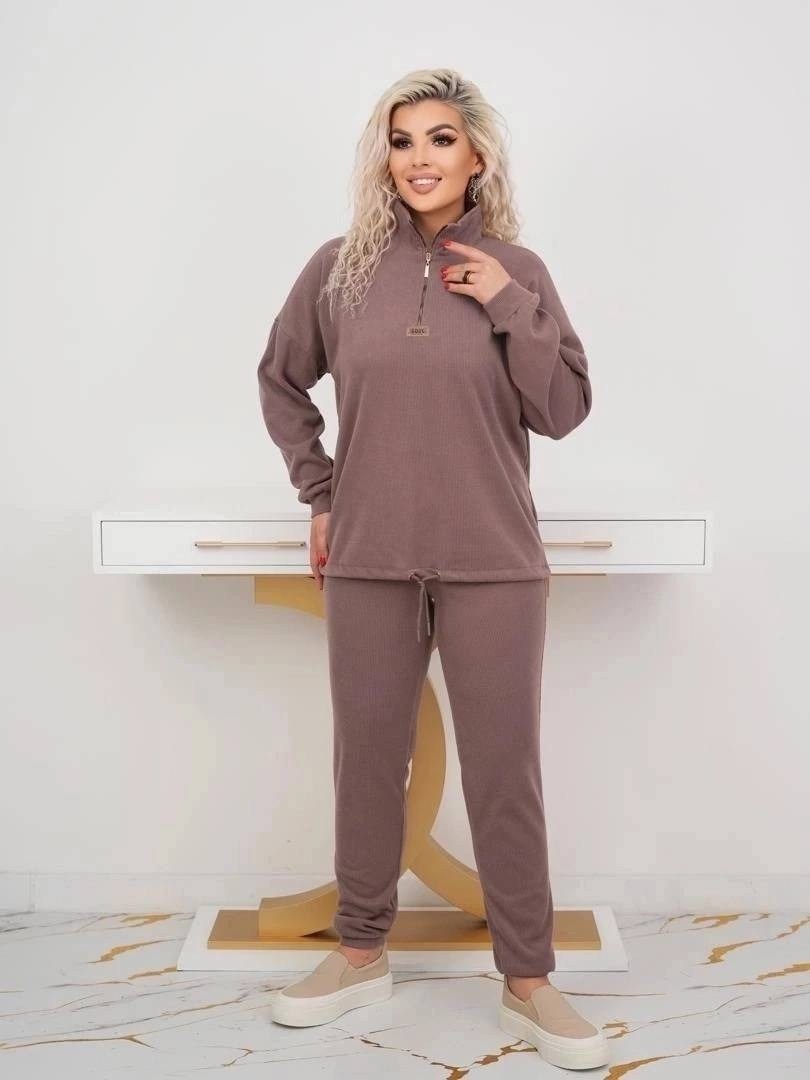 женский брючный костюм двойка,костюм двойка модный,женские брючные костюмы,трикотажные костюмы,тёплые спортивные костюмы женские больших размеров