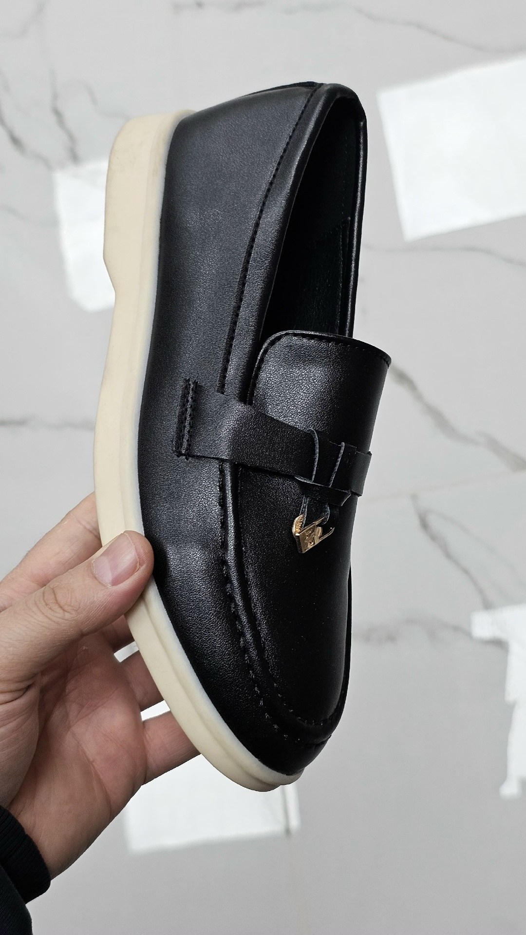 лоферы мужские замшевые,,лоферы мужские loro piana,лоферы из натуральной замши,черные замшевые мужские лоферы