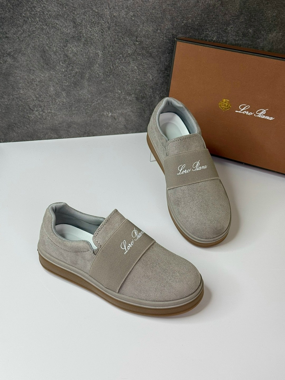 лоферы из натуральной замши loro piana premium shoes,лоферы мужские loro piana,замшевые лоферы loro piana,лоферы из натуральной замши loro piana,