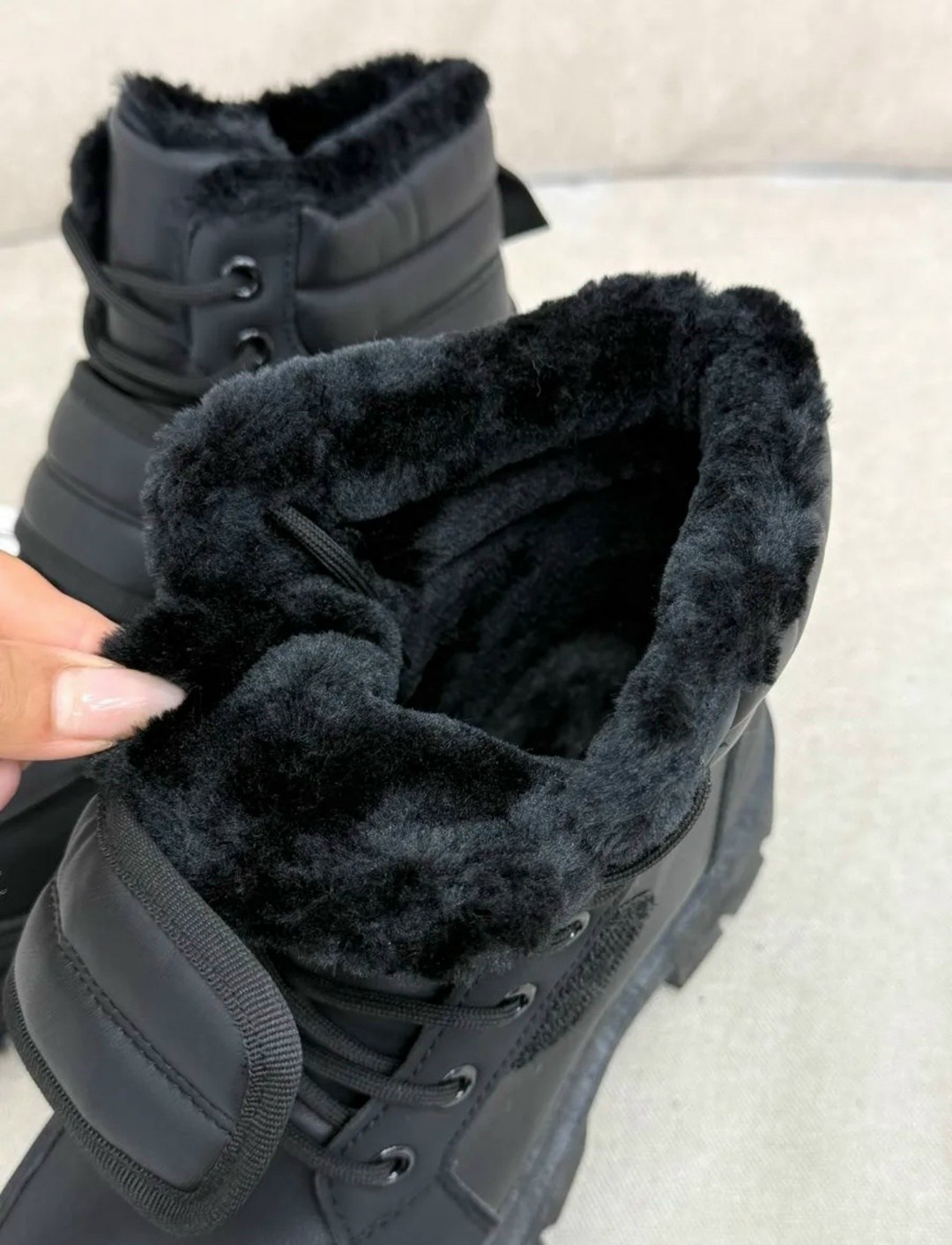 ,ботинки зимние,стильные ботинки,ботинки на платформе,берцы прада