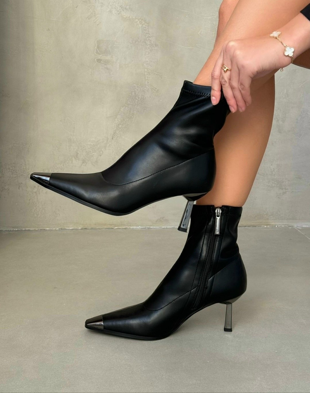 ,женские ботильоны с острым носком,женские ботильоны,ботильоны модные,стильные ботильоны