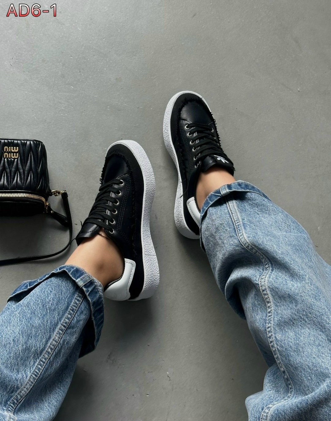 ,кроссовки adidas,кроссовки женскиe,спортивная ,замшевые кроссовки