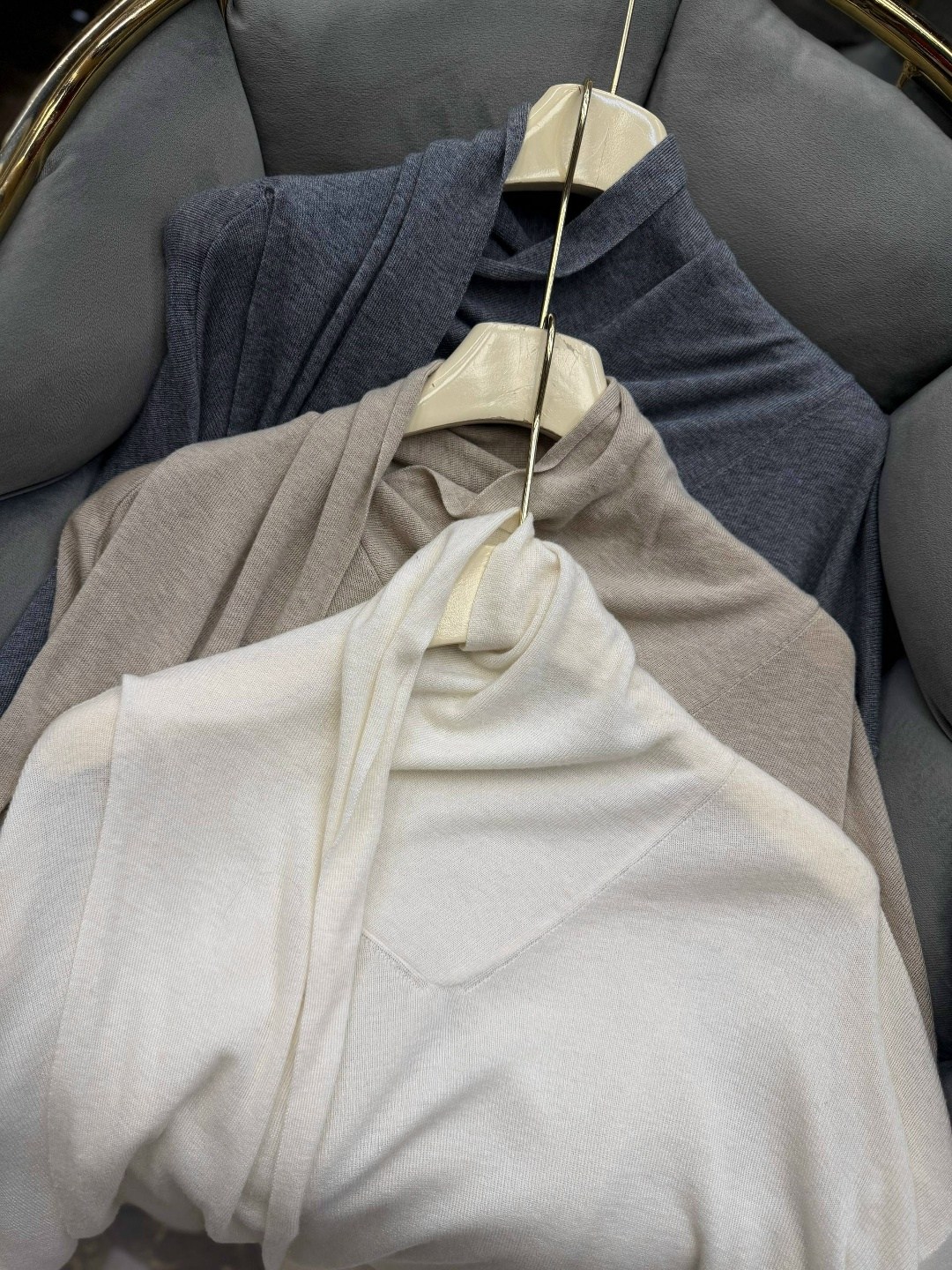 женская кофта,свитер,джемпер из кашемира,свитер кашемир,свитер от мягкого кашемира