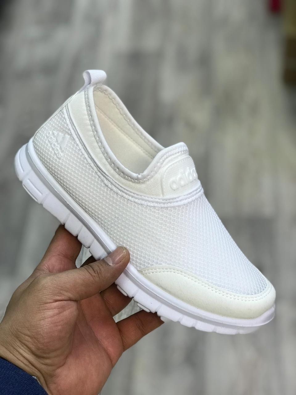 ,кроссовки адидас в сеточку,кроссовки адидас мужские в сеточку чёрные,слипоны адидас мужские,кроссовки adidas