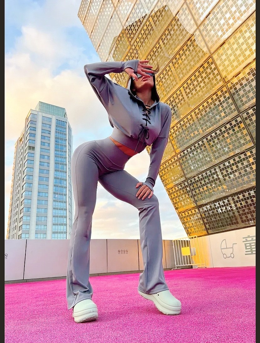 худи женская,женский костюм,спортивная худи,женский спортивный костюм