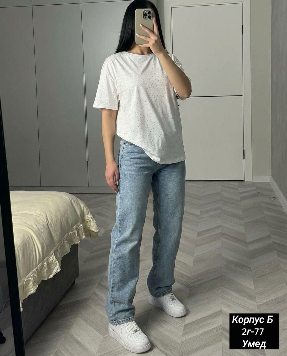 футболка женская оверсайз со стразами fineness,футболки женская,футболка белая женская,футболка оверсайз,футболка оверсайз со стразами