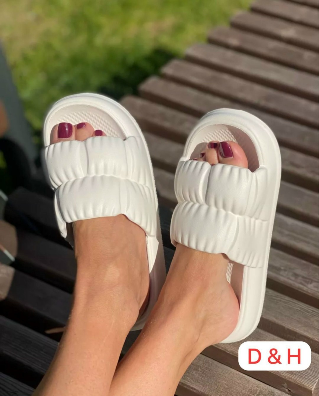 женские шлепанцы,шлепанцы на мягкой подошве,дутые шлепки женские,пляжные женские шлепанцы,женские домашние нескользящие шлепанцы