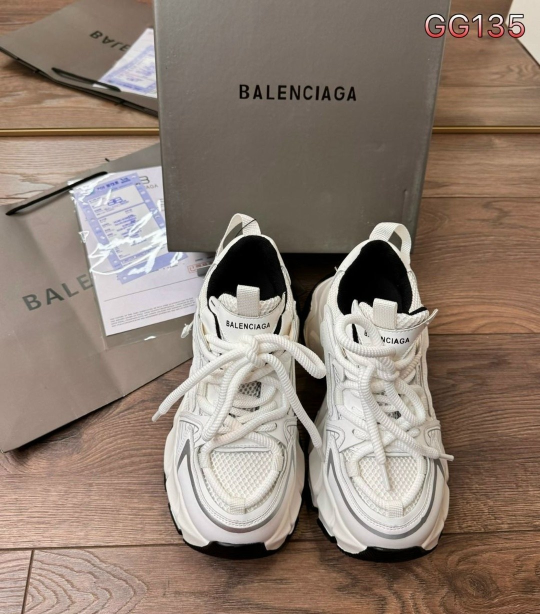 кроссовки женские balenciaga,кроссовки женскиe,женские кроссовки на платформе,массивные кроссовки на платформе,женские массивные кроссовки на платформе