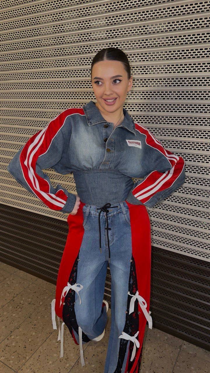 джинсы с лампасами,модные наряды,стильные женские костюмы,куртка джинсовый