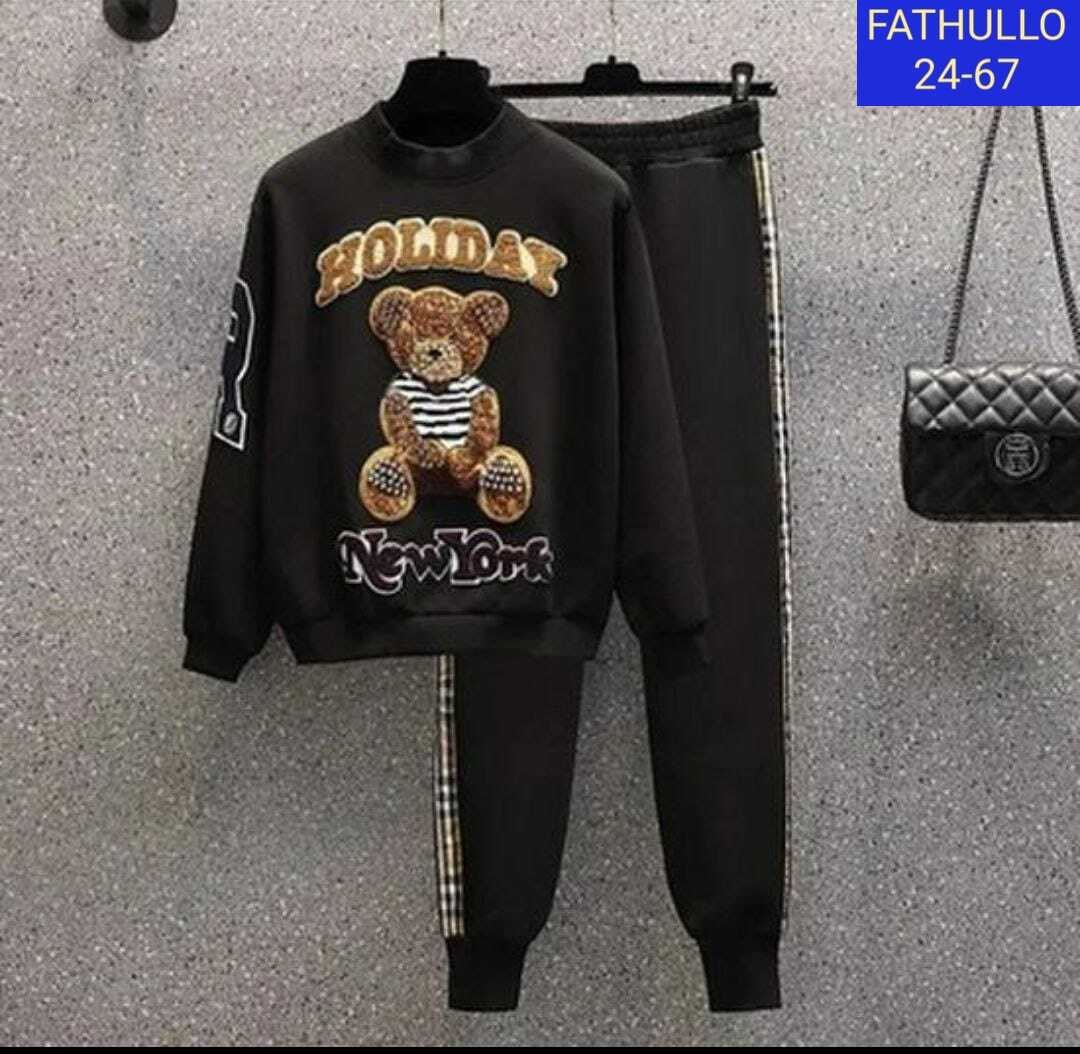 спортивный костюм женский,костюм спортивный,повседневный спортивный костюм,одежда с кодами для,спортивный костюм moschino