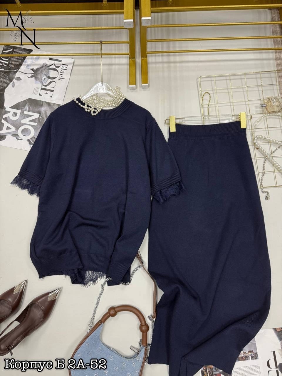 женский костюм,платье женская,женский костюм с юбкой,женский трикотажный костюм с юбкой,платье с кружевом