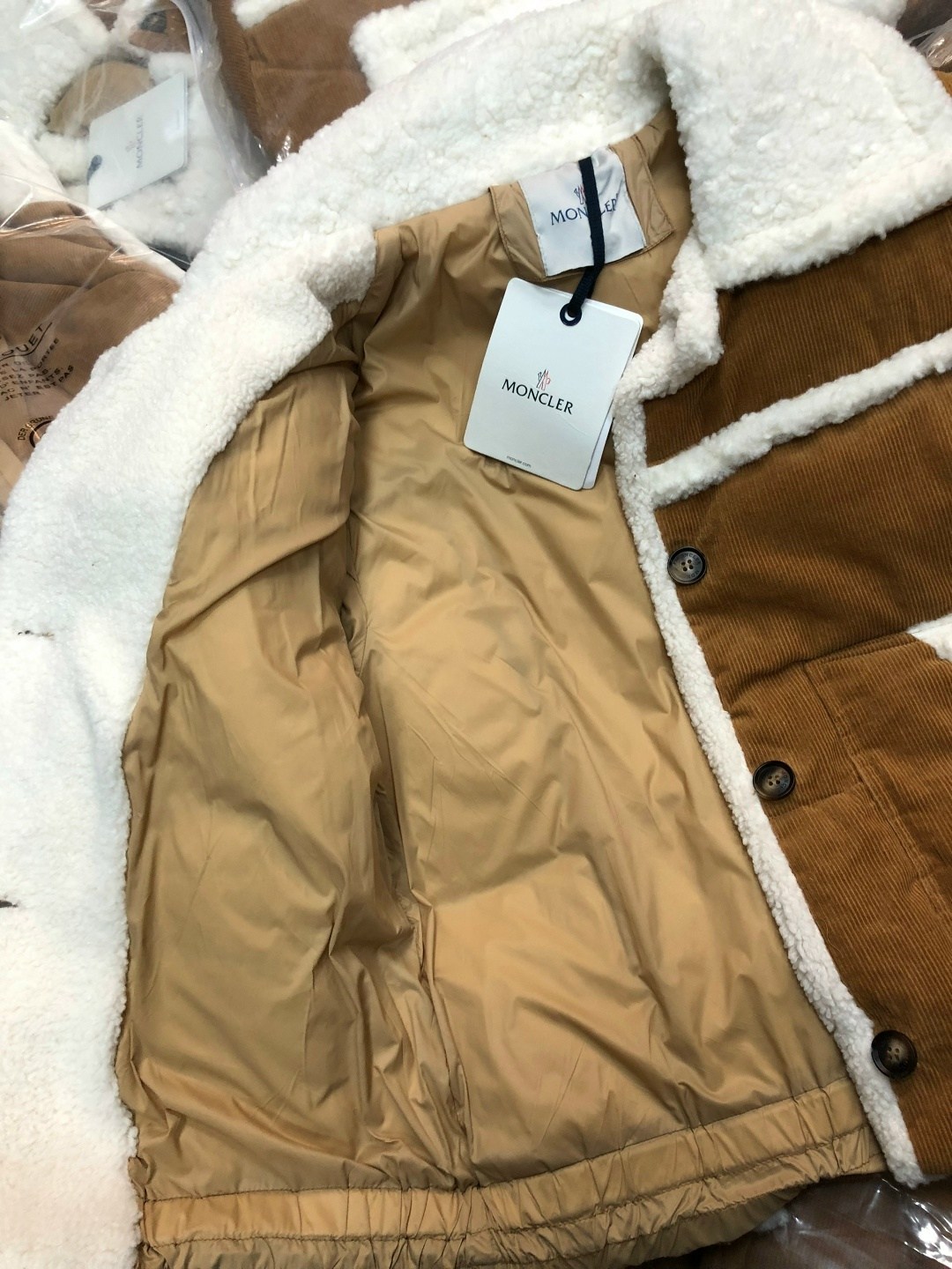 куртка из экозамши,дубленка женская,вельветовая куртка женская зимняя,вельветовая куртка,замшевая куртка