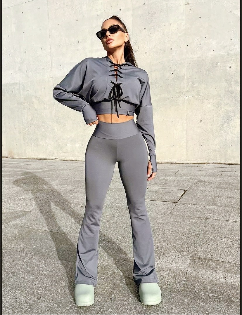 худи женская,женский костюм,спортивная худи,женский спортивный костюм