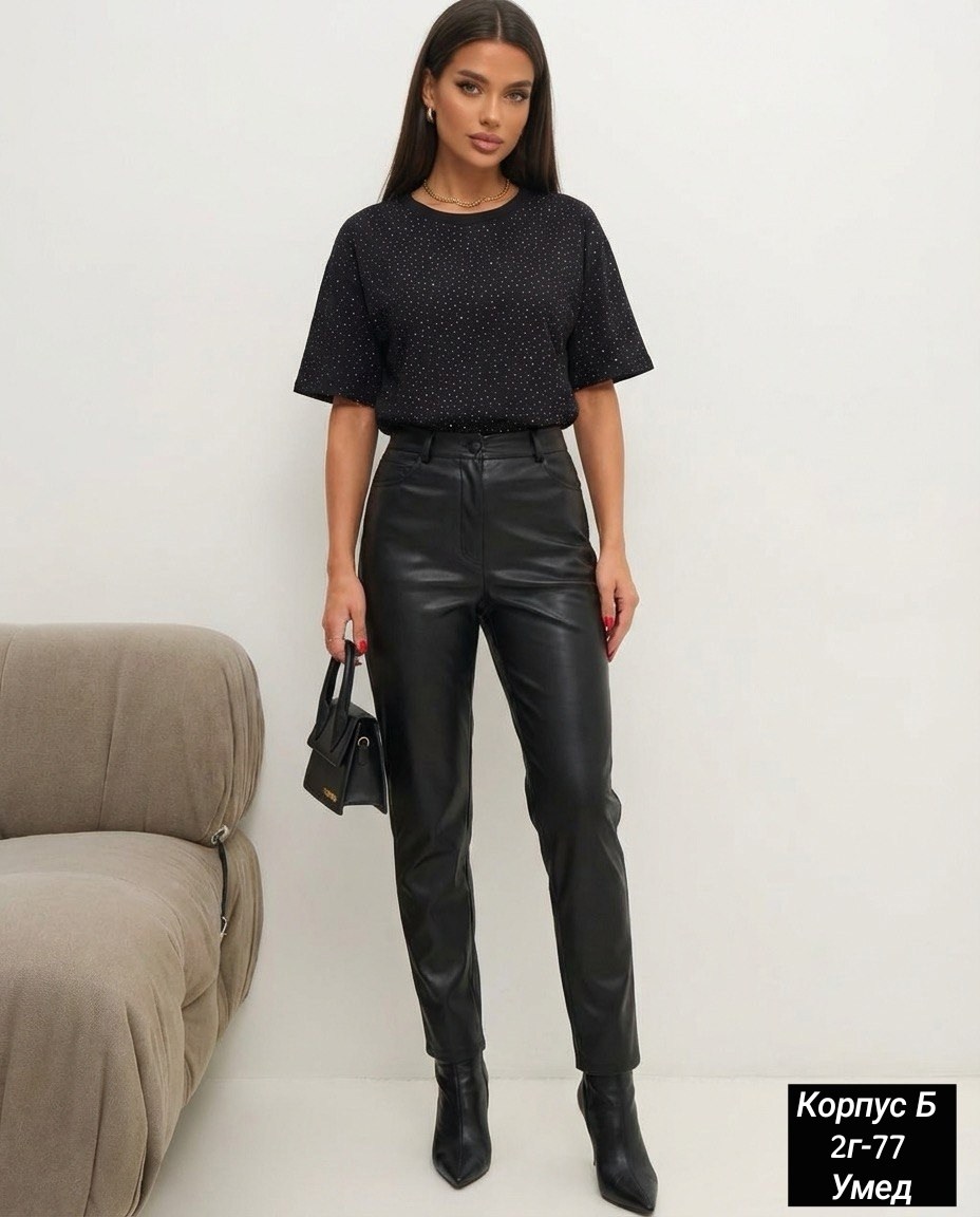 футболка женская оверсайз со стразами fineness,футболки женская,футболка белая женская,футболка оверсайз,футболка оверсайз со стразами