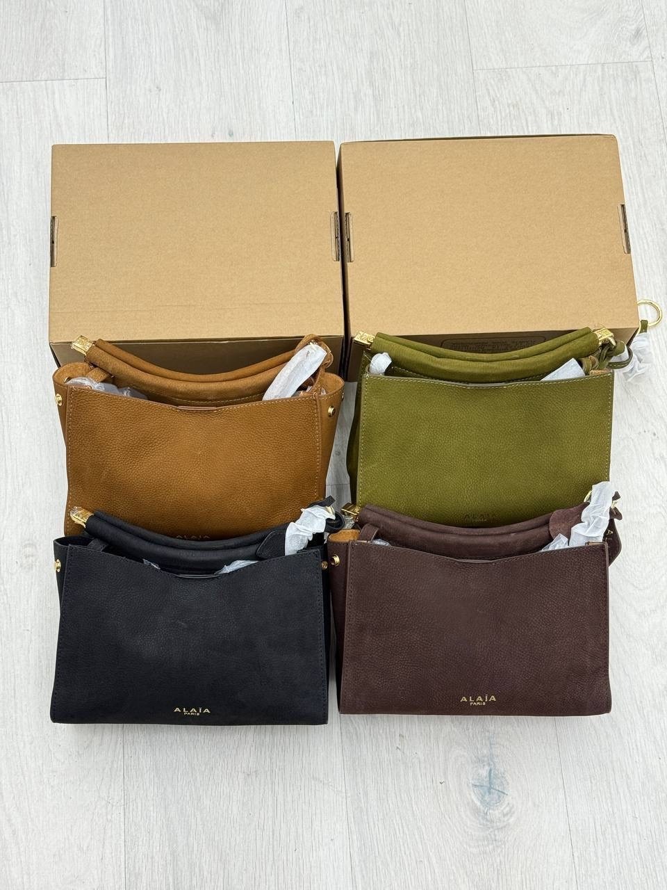 сумки,замшевая сумка,замшевая сумка женская,fendi peekaboo сумка замшевая,сумка