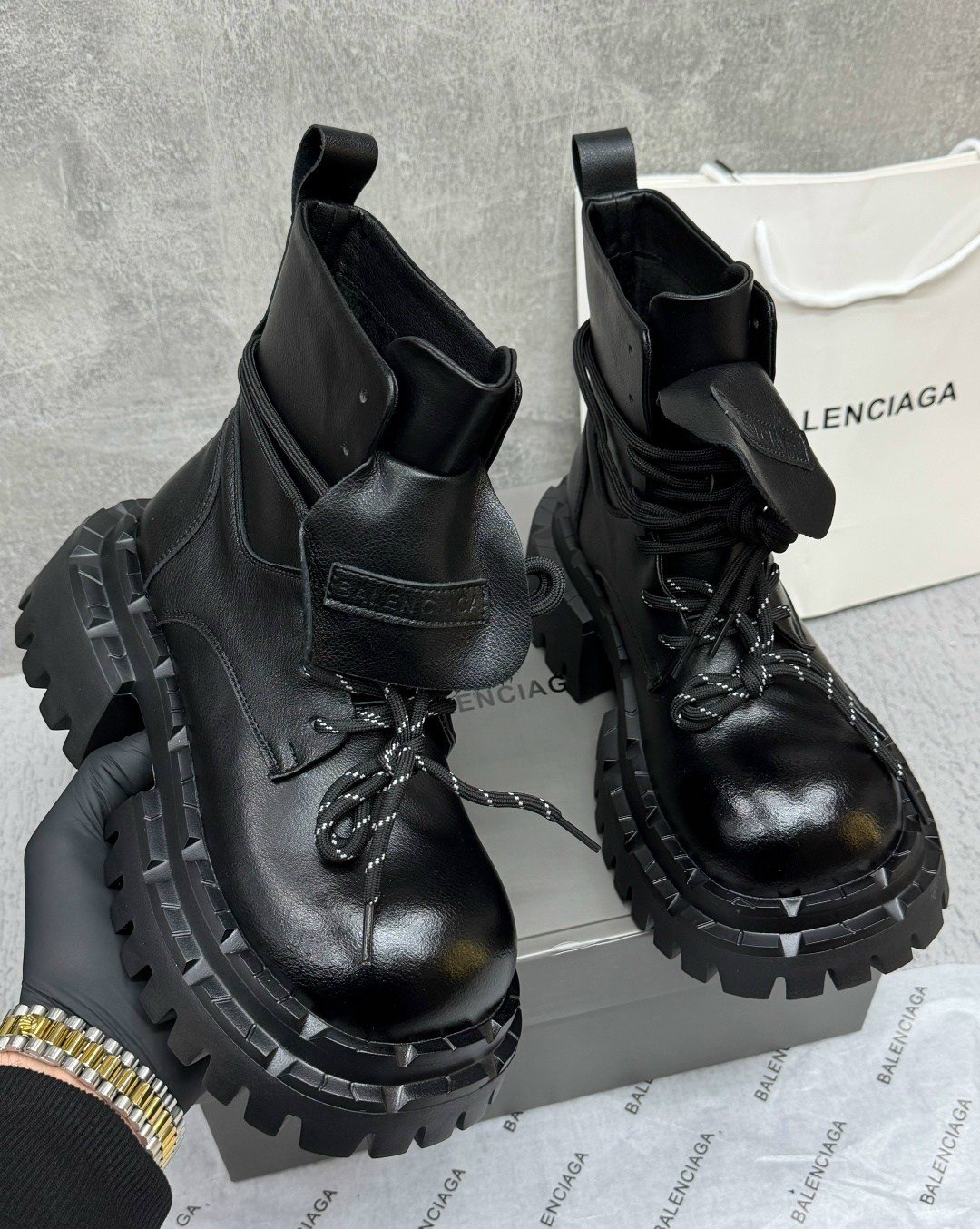 ботинки осенние balenciaga,ботинки balenciaga арт вх101,ботинки женские balenciaga,ботинки balenciaga,