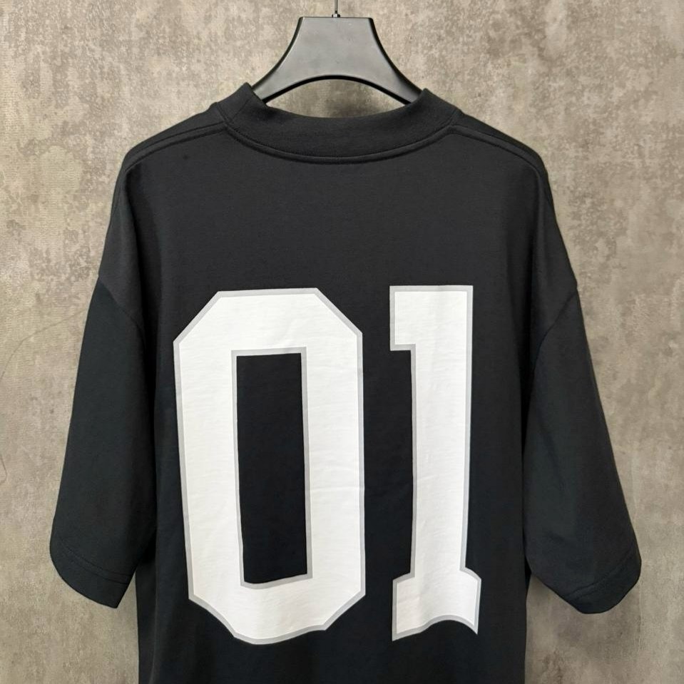 balenciaga футболки,баленсиага футболка,майка баленсиага мужская,мужская футболка balenciaga,футболка баленсиага женская