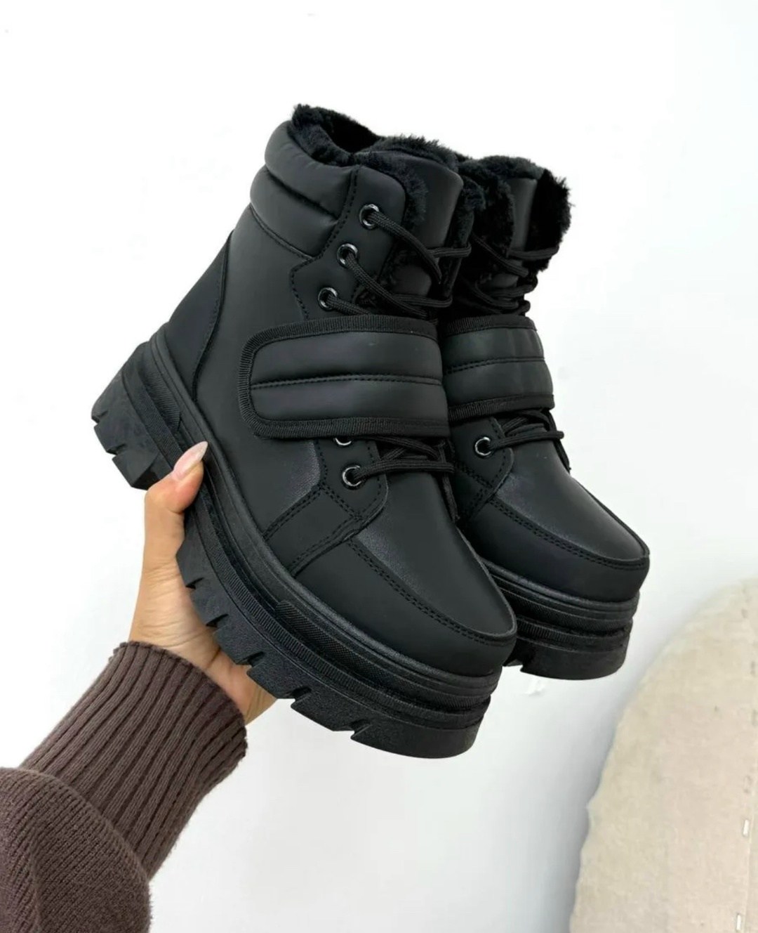,ботинки зимние,стильные ботинки,ботинки на платформе,берцы прада