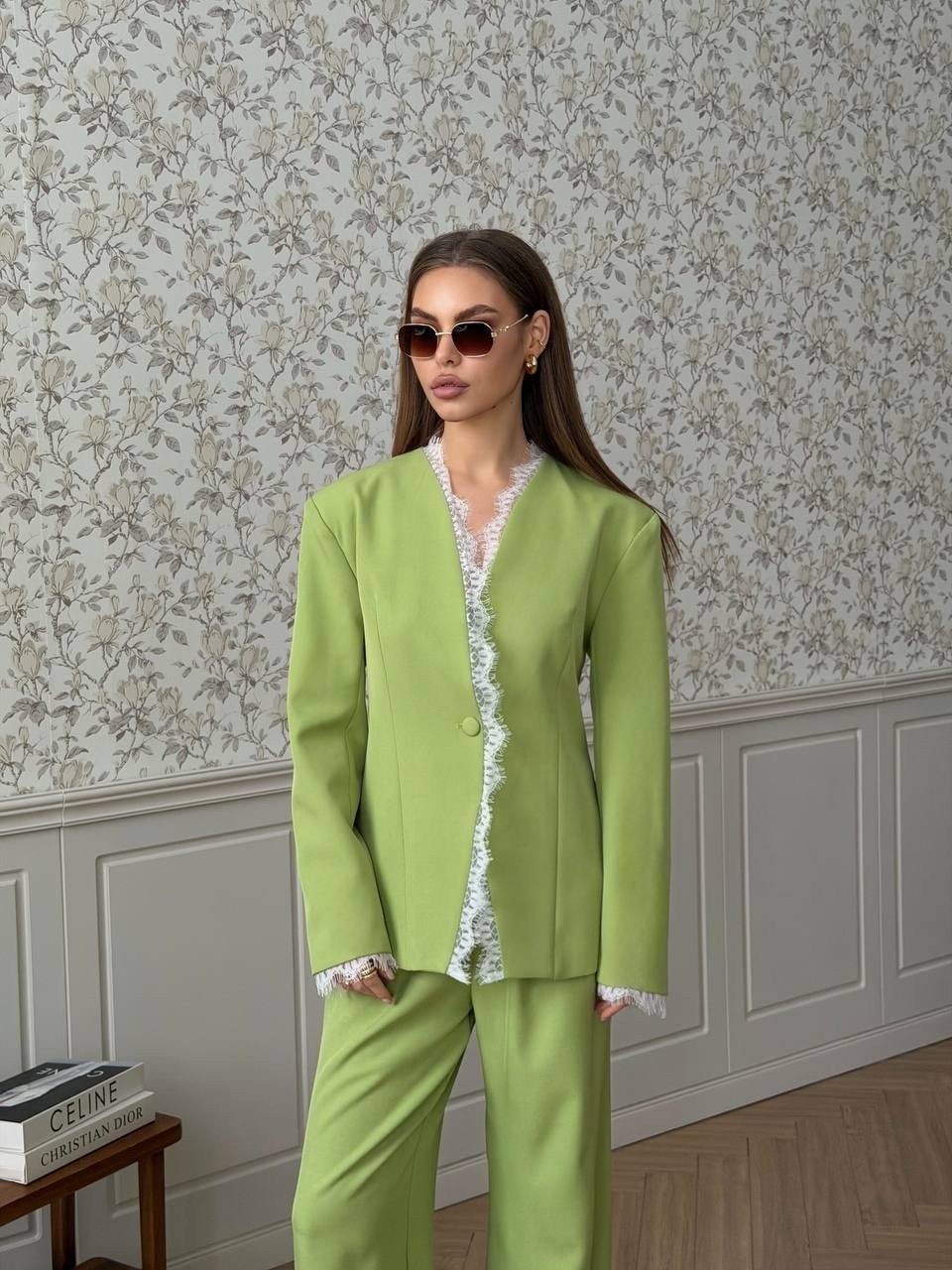 элегантный костюм,костюм женский брючный,зеленый брючный костюм женский,женские костюмы,вечерние брючные костюмы