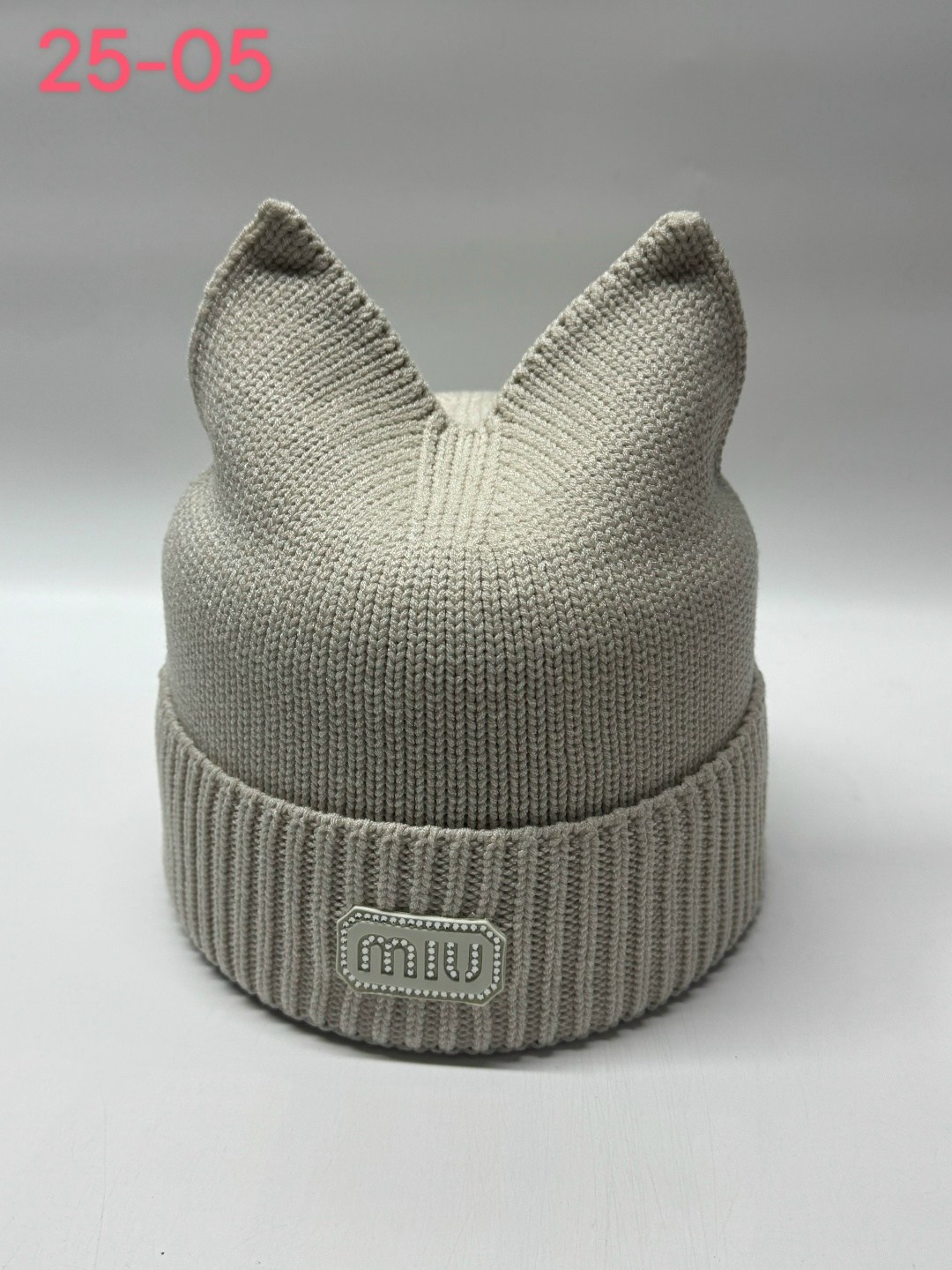 шапка женская,женская вязаная шапка,шапка для детей,шапка,шапка женская с ушками