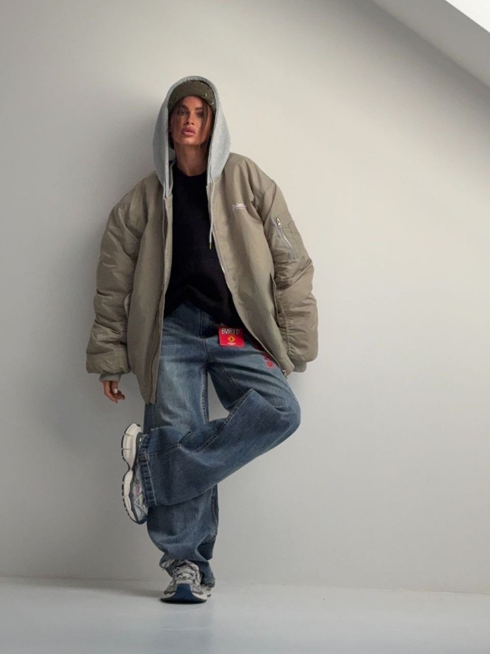 куртка оверсайз,куртка бомбер демисезонная с капюшоном оверсайз sevgi.brand,женская куртка,куртка демисезонная оверсайз,куртка бомбер оверсайз