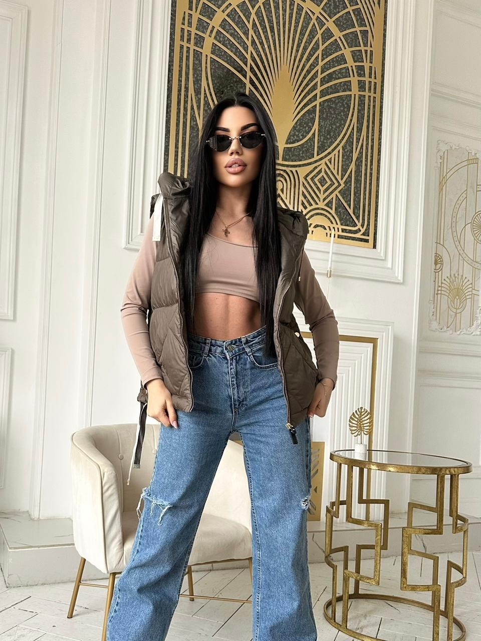 жилетка женская,жилет утепленная,жилет утепленный безрукавка с капюшоном firead,жилет женский,жилет женский утепленный