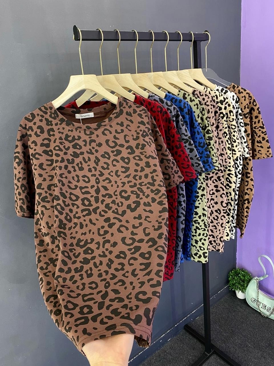блузка женская, ,футболки женская,женская кофта,леопардовые платья