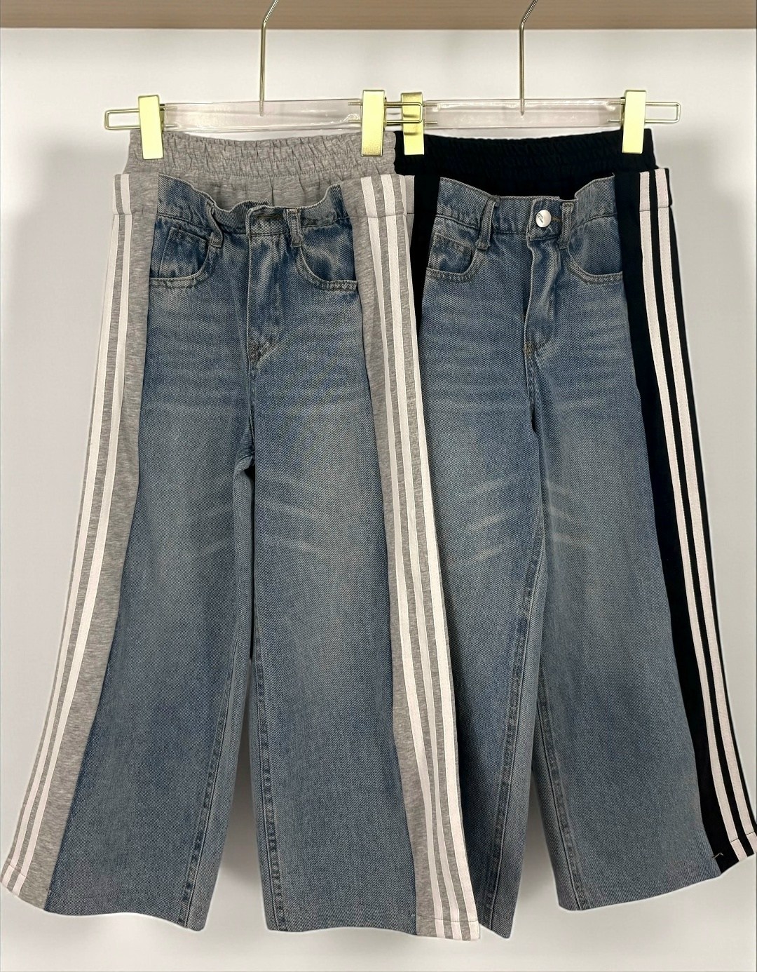 джинсы широкие,джинсы с лампасами,джинсы с полосками,брюки джинсы,комбинированные джинсы