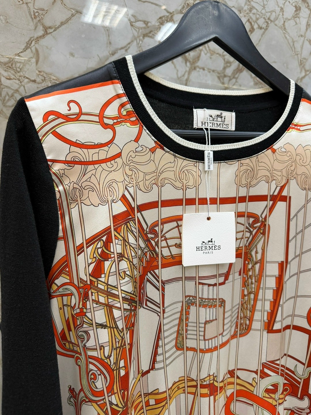 модная толстовка,женская кофта,свитера женские,кофта фенди женская