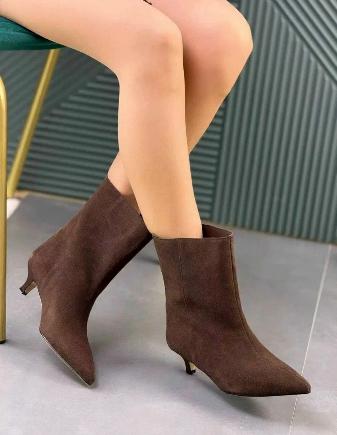 ботильоны,женские ботильоны с острым носком,женские ботильоны,ботильоны модные,замшевые женские ботильоны с острым носком на