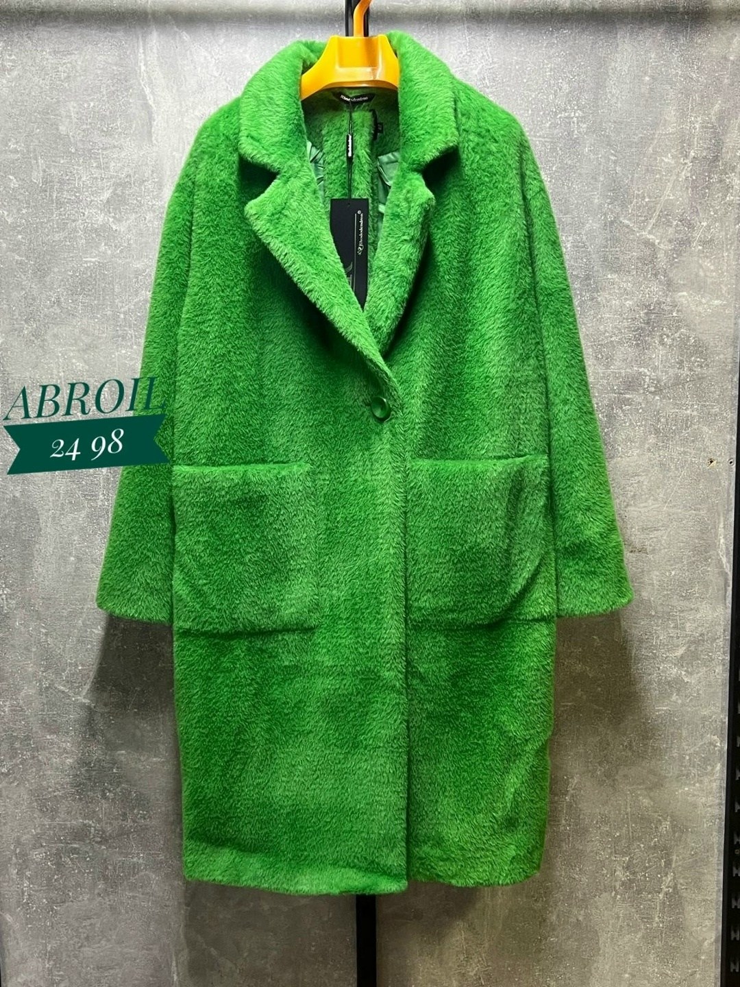 пальто шуба,плюшевое пальто,пальто демисезонная,пальто из искусственного меха,шерстяное пальто