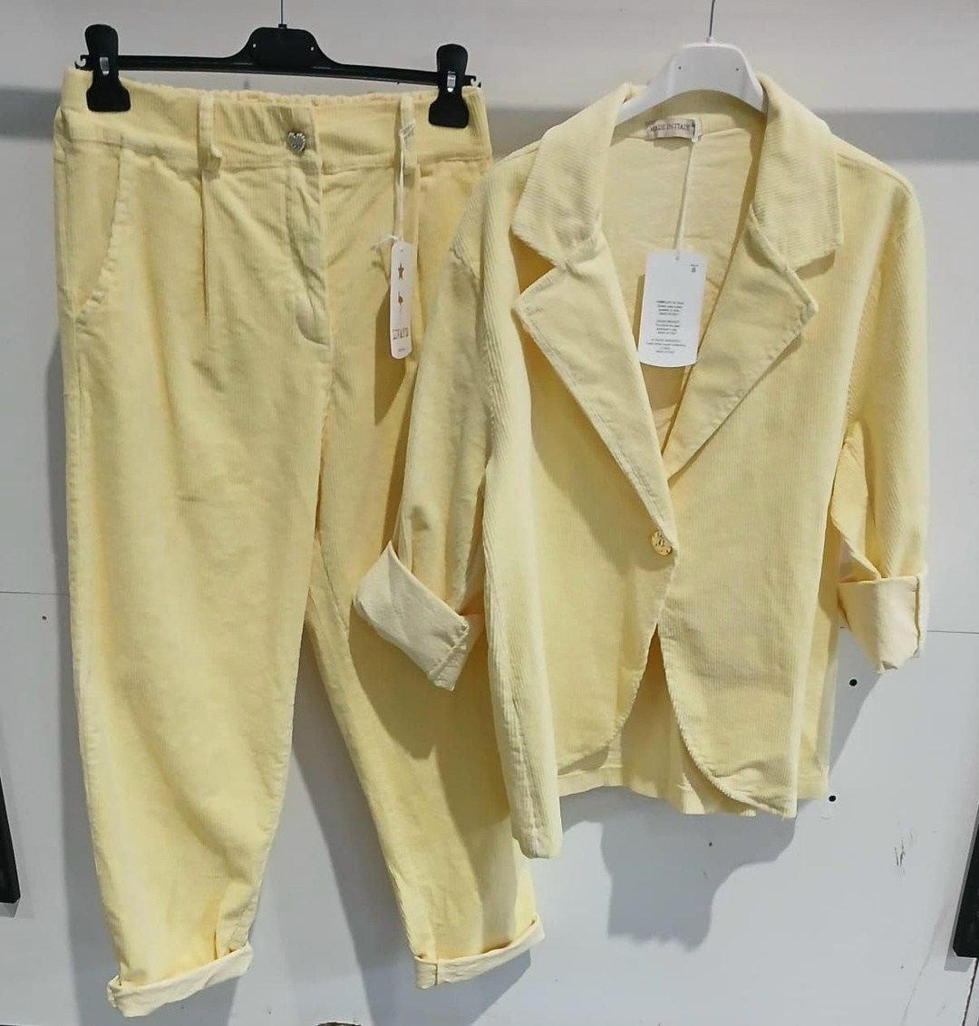 повседневный костюм,брюки жёлтые,костюм льняной брючный,жакет и брюки,желтый костюм