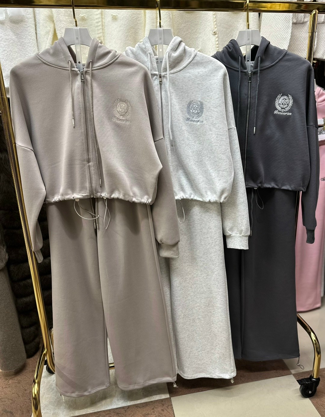 костюм женский спортивный,костюм спортивный,спортивные костюмы двойка,женские костюмы,спортивные костюмы