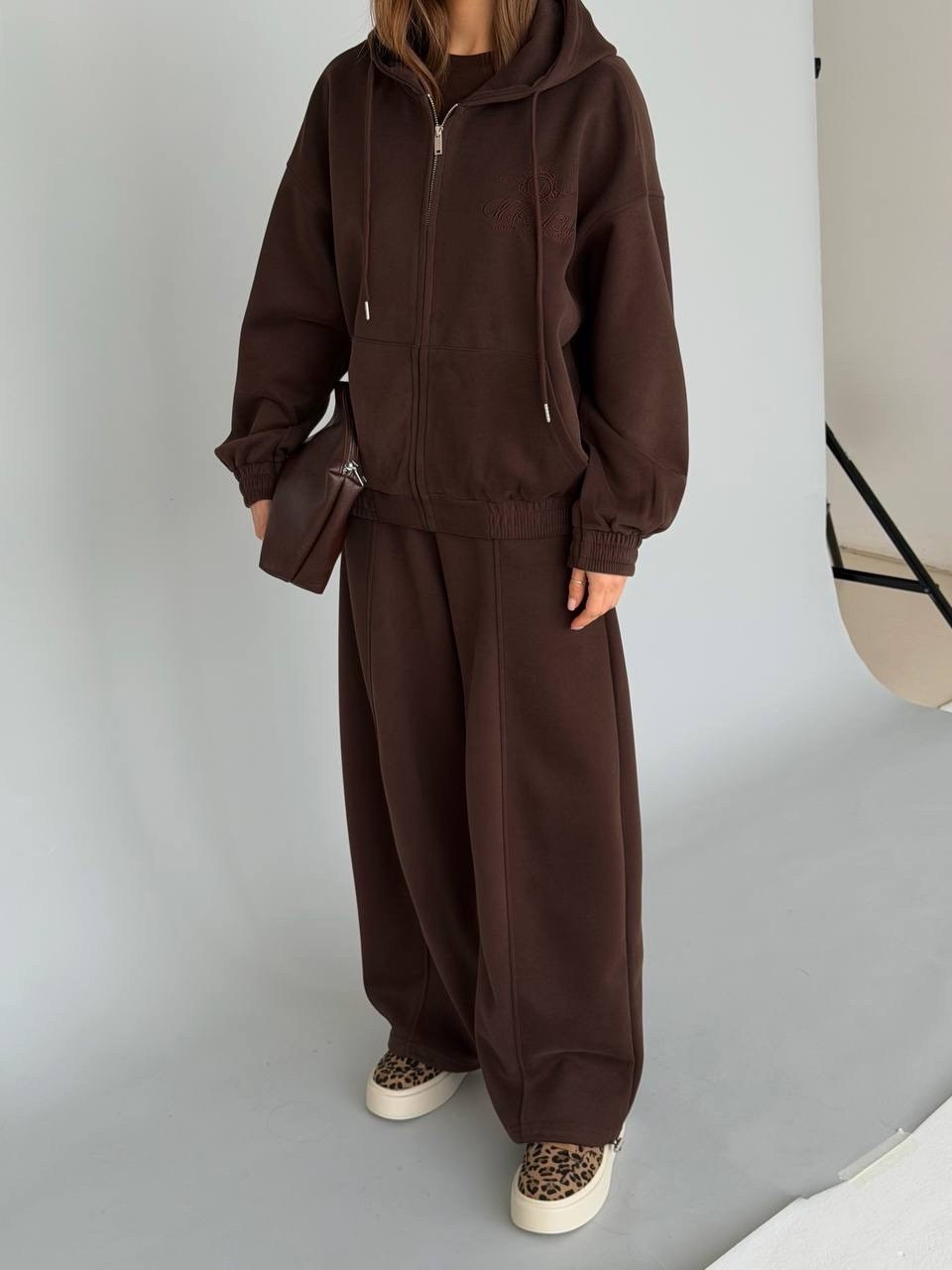 коричневый спортивный костюм с капюшоном moon,спортивный костюм,костюм с брюками,женский костюм
