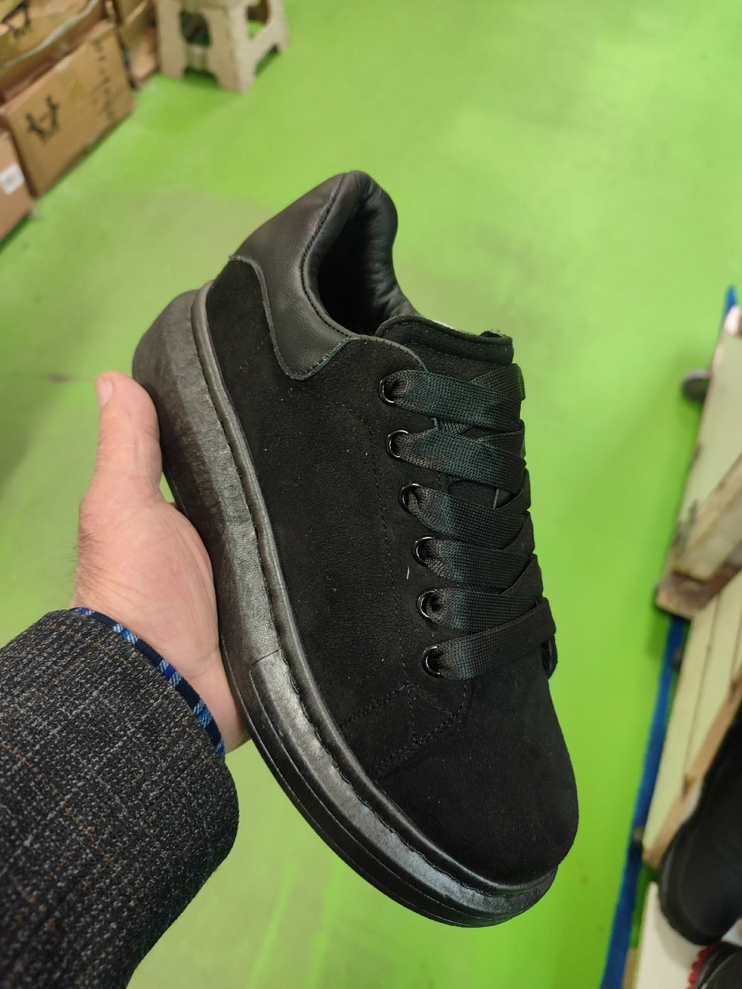 кеды alexander mcqueen,кроссовки alexander mcqueen,кроссовки александр маккуин женские,кроссовки александр маккуин,белые кроссовки женские