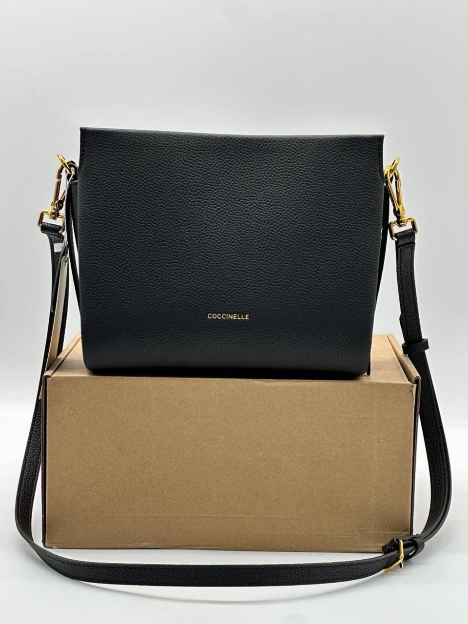 сумка coccinelle,сумка coccinelle coccinelle e5 mqf 55 03 01 черный,сумка coccinelle черный,сумка женская coccinelle,сумка
