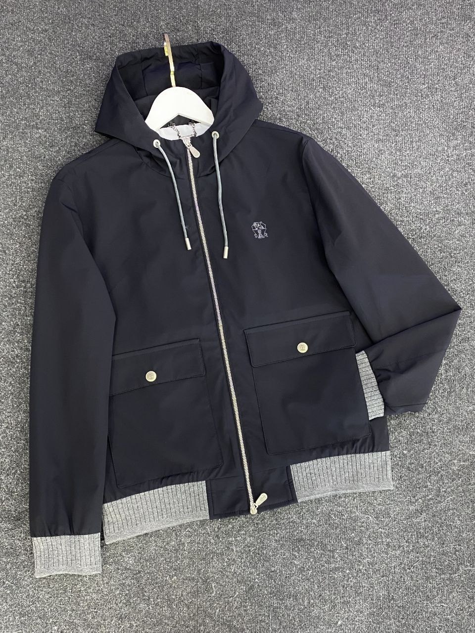 легкая куртка,демисезонная куртка,куртка,куртка повседневная,теплая куртка