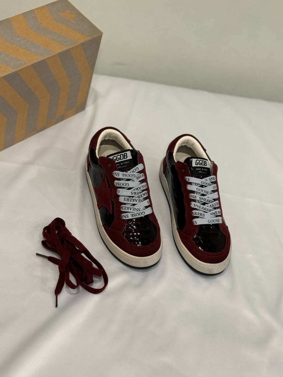 ,лаковые кроссовки golden goose,кеды брендовые,кроссовки golden goose,кроссовки кеды