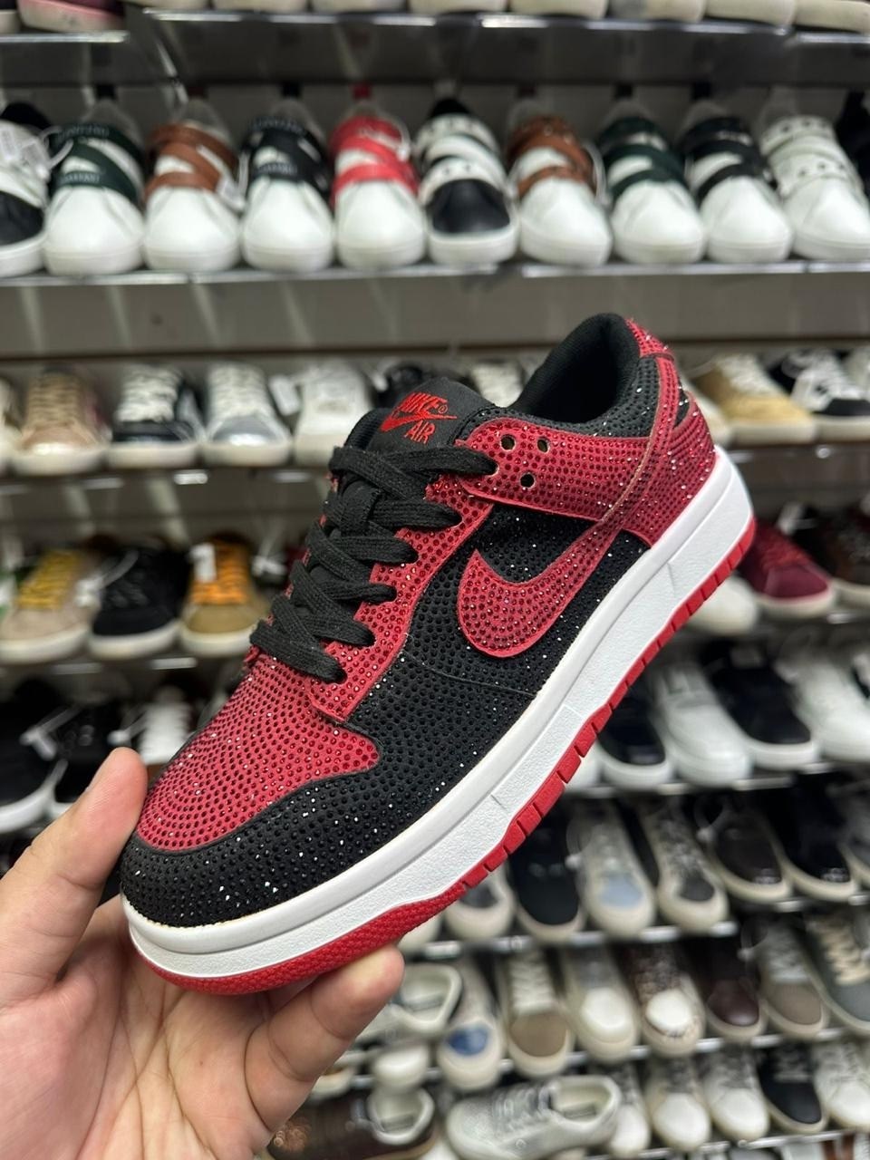 кроссовки,женские кроссовки,кроссовки со стразами,модные кроссовки,повседневные кроссовки