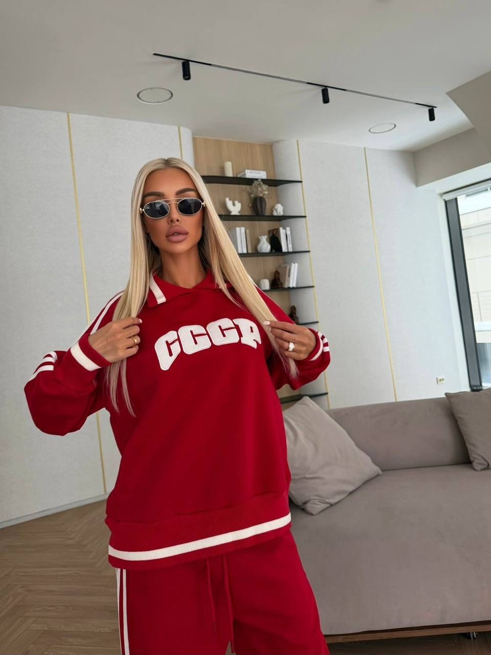 красные спортивные женские костюмы,спортивный костюм женский,спортивный костюм,спортивный костюм miu miu женский,loro piana женский красный костюм