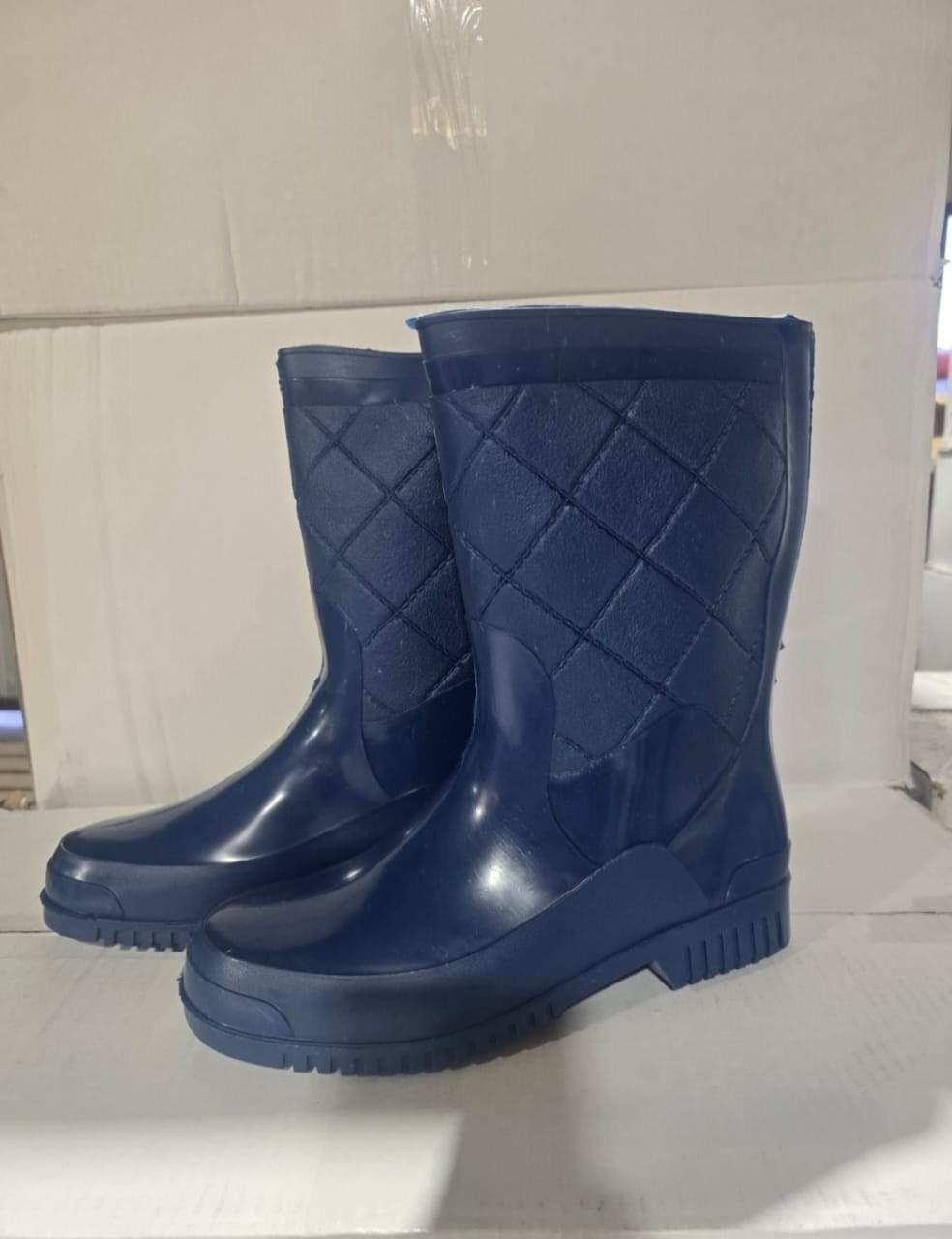 резиновые сапоги,женские резиновые сапоги,,сапоги пвх,стеганые резиновые сапоги